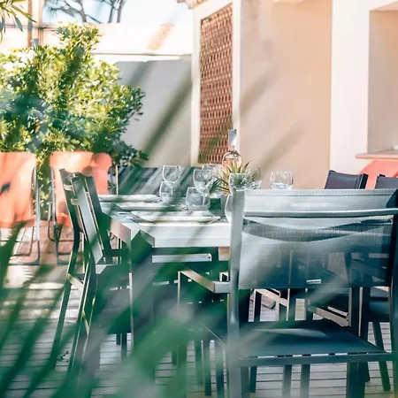 Maison Familiale Avec Piscine Privee, A Pied, Frais Obligatoires A Regler A L'arrivee, Linge 15e Par Pers & Menage 70e Par Sejour Profil Mandatory Fees In Cash To Be Paid On Arrival Linen 15e Per Person 70e Housekeeping Per Villa