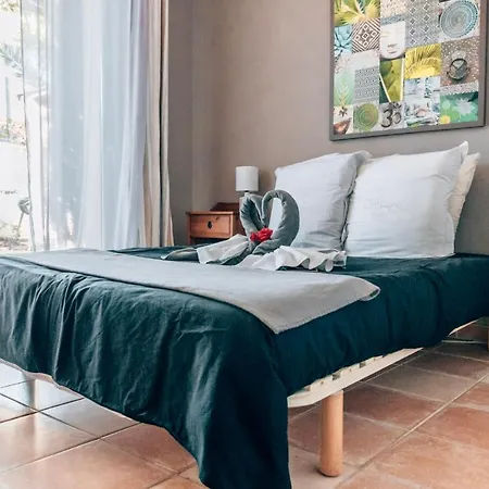 Maison Familiale Avec Piscine Privee, A Pied, Frais Obligatoires A Regler A L'arrivee, Linge 15e Par Pers & Menage 70e Par Sejour Profil Mandatory Fees In Cash To Be Paid On Arrival Linen 15e Per Person 70e Housekeeping Per