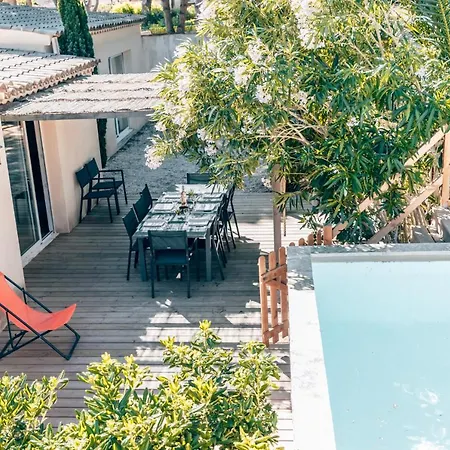 Maison Familiale Avec Piscine Privee, A Pied, Frais Obligatoires A Regler A L'arrivee, Linge 15e Par Pers & Menage 70e Par Sejour Profil Mandatory Fees In Cash To Be Paid On Arrival Linen 15e Per Person 70e Housekeeping Per Villa Sainte-Maxime
